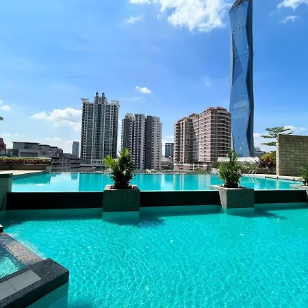 Deluxe Swiss Garden Residences Bukit Bintang City Center Куала Лумпур Екстериор снимка