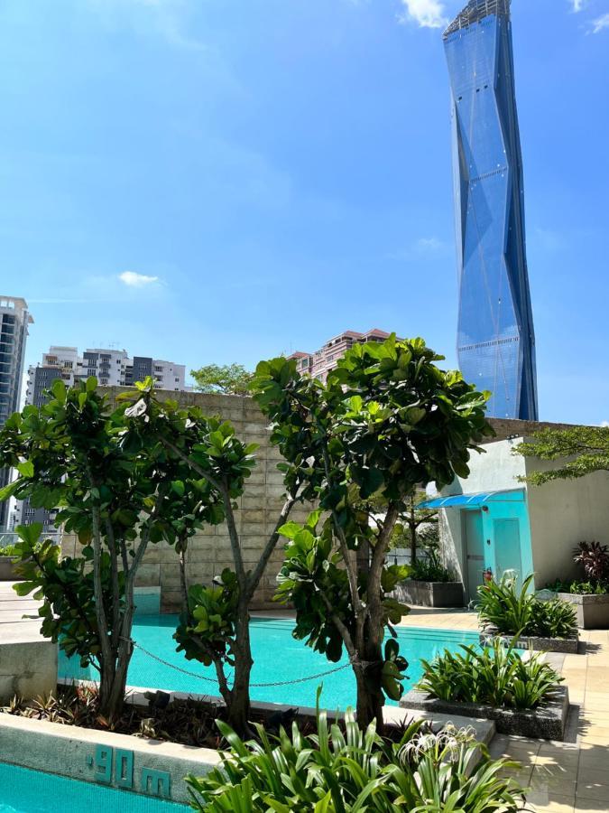 Deluxe Swiss Garden Residences Bukit Bintang City Center Куала Лумпур Екстериор снимка